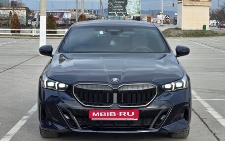 BMW 5 серия, 2024 год, 7 300 000 рублей, 2 фотография