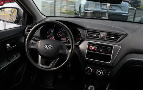 KIA Rio III рестайлинг, 2012 год, 790 000 рублей, 10 фотография