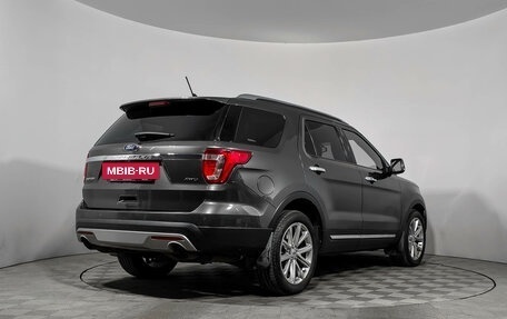 Ford Explorer V рестайлинг, 2017 год, 2 460 000 рублей, 5 фотография