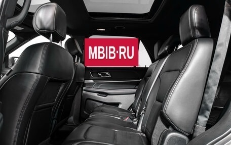 Ford Explorer V рестайлинг, 2017 год, 2 460 000 рублей, 13 фотография