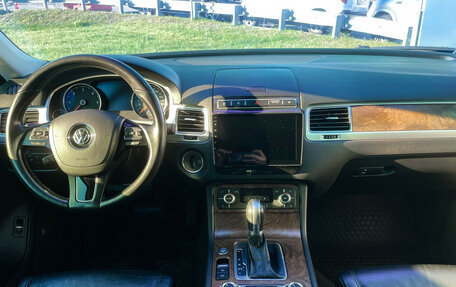 Volkswagen Touareg III, 2015 год, 2 700 000 рублей, 12 фотография