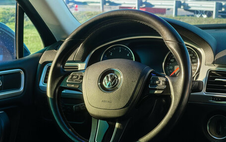 Volkswagen Touareg III, 2015 год, 2 700 000 рублей, 14 фотография