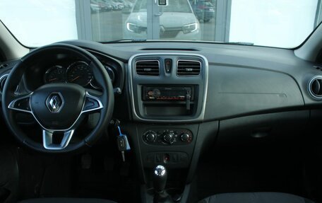 Renault Logan II, 2019 год, 870 000 рублей, 16 фотография