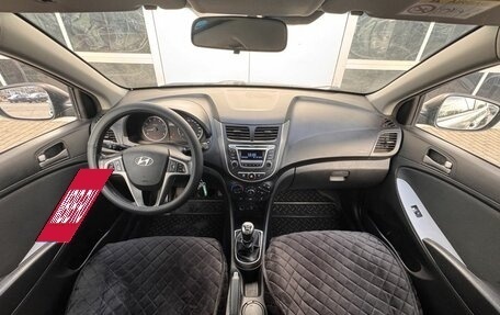 Hyundai Solaris II рестайлинг, 2014 год, 880 000 рублей, 9 фотография