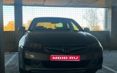 Honda Accord VII рестайлинг, 2004 год, 599 000 рублей, 1 фотография