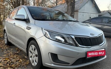 KIA Rio III рестайлинг, 2014 год, 580 000 рублей, 2 фотография