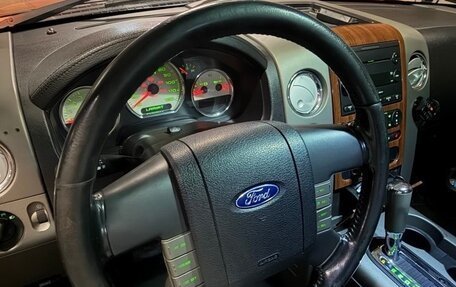 Ford F-150 XIII, 2004 год, 1 600 000 рублей, 9 фотография