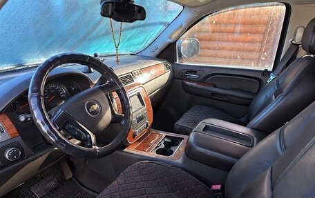 Chevrolet Tahoe III, 2008 год, 1 099 000 рублей, 6 фотография