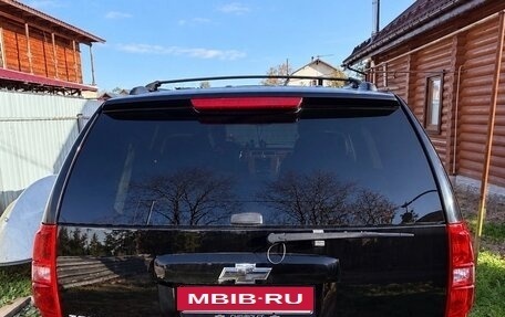 Chevrolet Tahoe III, 2008 год, 1 099 000 рублей, 3 фотография