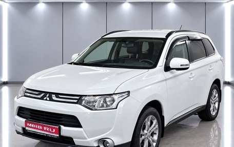 Mitsubishi Outlander III рестайлинг 3, 2013 год, 1 450 000 рублей, 1 фотография