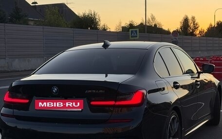 BMW 3 серия, 2019 год, 5 100 000 рублей, 7 фотография