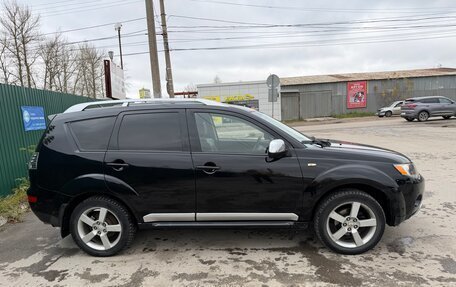 Mitsubishi Outlander III рестайлинг 3, 2008 год, 670 000 рублей, 12 фотография