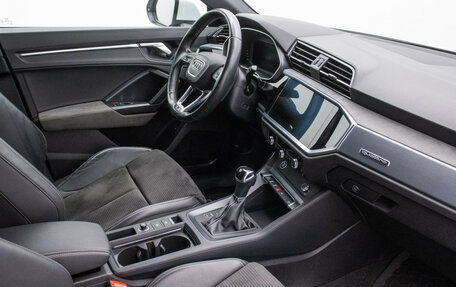 Audi Q3, 2021 год, 3 565 000 рублей, 9 фотография