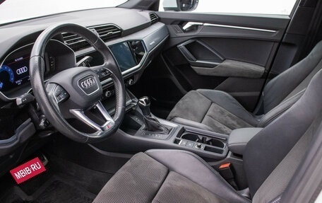 Audi Q3, 2021 год, 3 565 000 рублей, 10 фотография