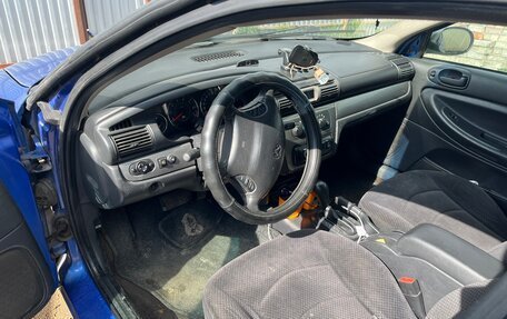 Dodge Stratus II, 2002 год, 300 000 рублей, 7 фотография