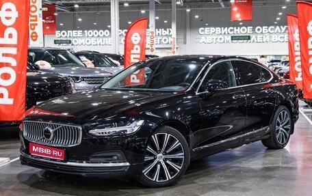 Volvo S90 II рестайлинг, 2021 год, 3 199 900 рублей, 1 фотография