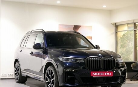 BMW X7, 2021 год, 8 090 000 рублей, 3 фотография