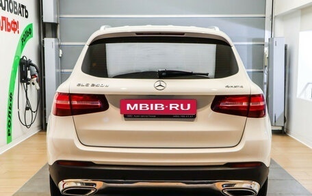 Mercedes-Benz GLC, 2017 год, 3 550 000 рублей, 5 фотография