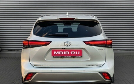 Toyota Highlander, 2025 год, 4 995 000 рублей, 5 фотография