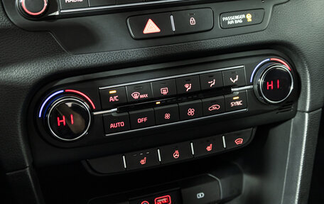 KIA cee'd III, 2018 год, 1 840 000 рублей, 16 фотография