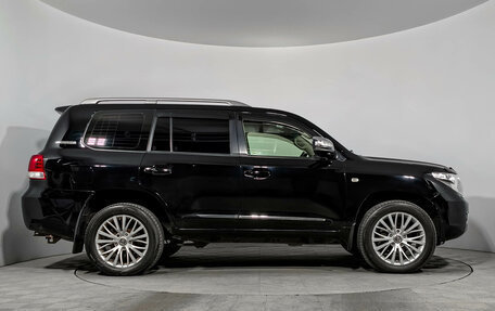 Toyota Land Cruiser 200, 2011 год, 2 990 000 рублей, 4 фотография
