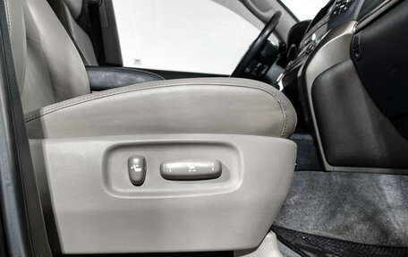 Toyota Land Cruiser 200, 2011 год, 2 990 000 рублей, 17 фотография