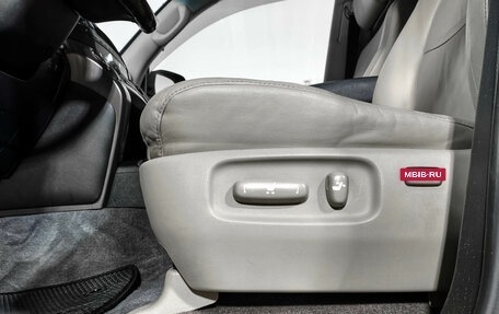 Toyota Land Cruiser 200, 2011 год, 2 990 000 рублей, 13 фотография