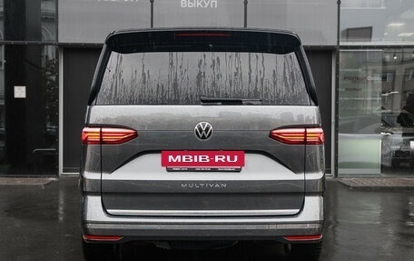 Volkswagen Multivan, 2022 год, 5 700 000 рублей, 5 фотография