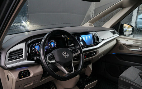Volkswagen Multivan, 2022 год, 5 700 000 рублей, 16 фотография