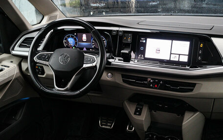 Volkswagen Multivan, 2022 год, 5 700 000 рублей, 14 фотография