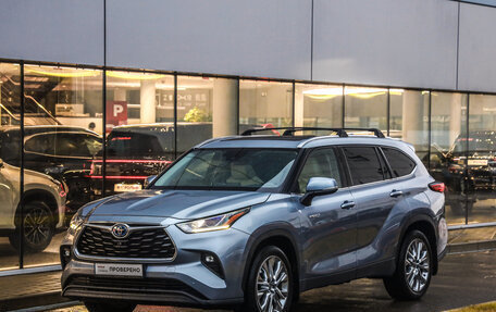 Toyota Highlander, 2021 год, 4 299 777 рублей, 3 фотография