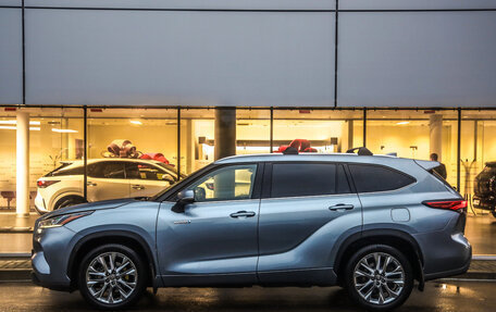 Toyota Highlander, 2021 год, 4 299 777 рублей, 9 фотография