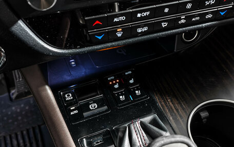 Lexus RX IV рестайлинг, 2016 год, 3 157 960 рублей, 22 фотография