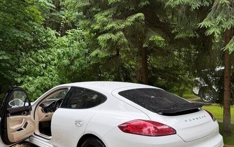 Porsche Panamera II рестайлинг, 2015 год, 3 950 000 рублей, 2 фотография