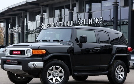 Toyota FJ Cruiser, 2018 год, 4 995 000 рублей, 1 фотография