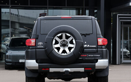 Toyota FJ Cruiser, 2018 год, 4 995 000 рублей, 6 фотография