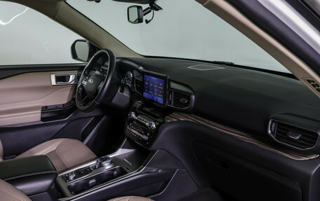 Ford Explorer VI, 2020 год, 3 990 000 рублей, 10 фотография