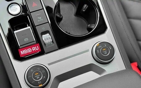 Volkswagen Touareg III, 2023 год, 9 500 000 рублей, 11 фотография