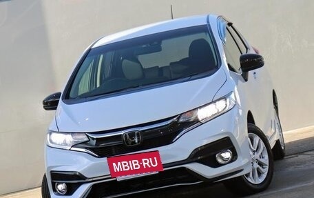 Honda Fit III, 2020 год, 1 055 000 рублей, 3 фотография