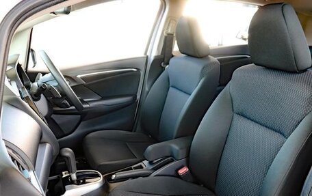 Honda Fit III, 2020 год, 1 055 000 рублей, 17 фотография