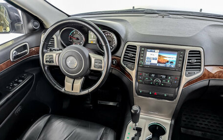 Jeep Grand Cherokee, 2013 год, 1 890 000 рублей, 29 фотография