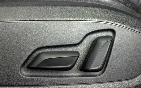 Audi A4, 2022 год, 3 950 000 рублей, 26 фотография