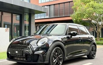 MINI Hatch, 2023 год, 1 900 008 рублей, 1 фотография