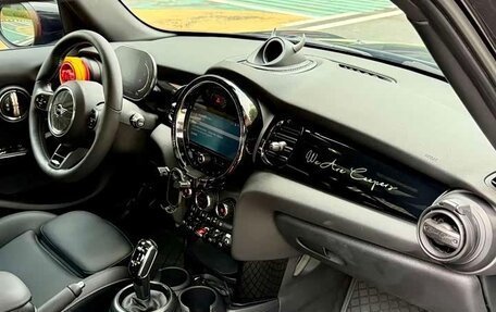 MINI Hatch, 2023 год, 1 900 008 рублей, 12 фотография