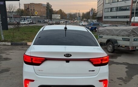 KIA Rio IV, 2018 год, 990 000 рублей, 9 фотография