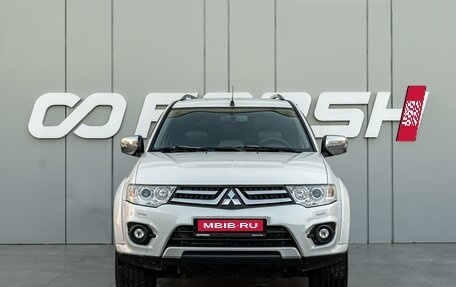 Mitsubishi Pajero Sport II рестайлинг, 2015 год, 2 340 000 рублей, 3 фотография