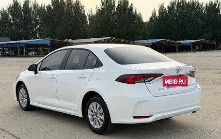 Toyota Corolla, 2023 год, 1 630 000 рублей, 4 фотография