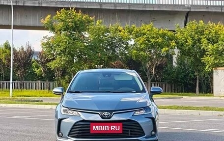 Toyota Corolla, 2022 год, 1 690 000 рублей, 2 фотография