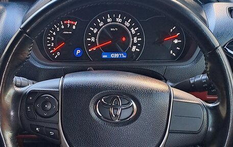Toyota Voxy III, 2018 год, 2 620 000 рублей, 16 фотография
