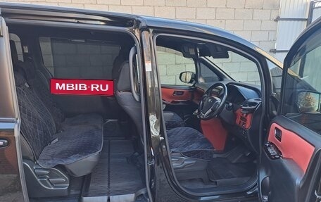 Toyota Voxy III, 2018 год, 2 620 000 рублей, 14 фотография